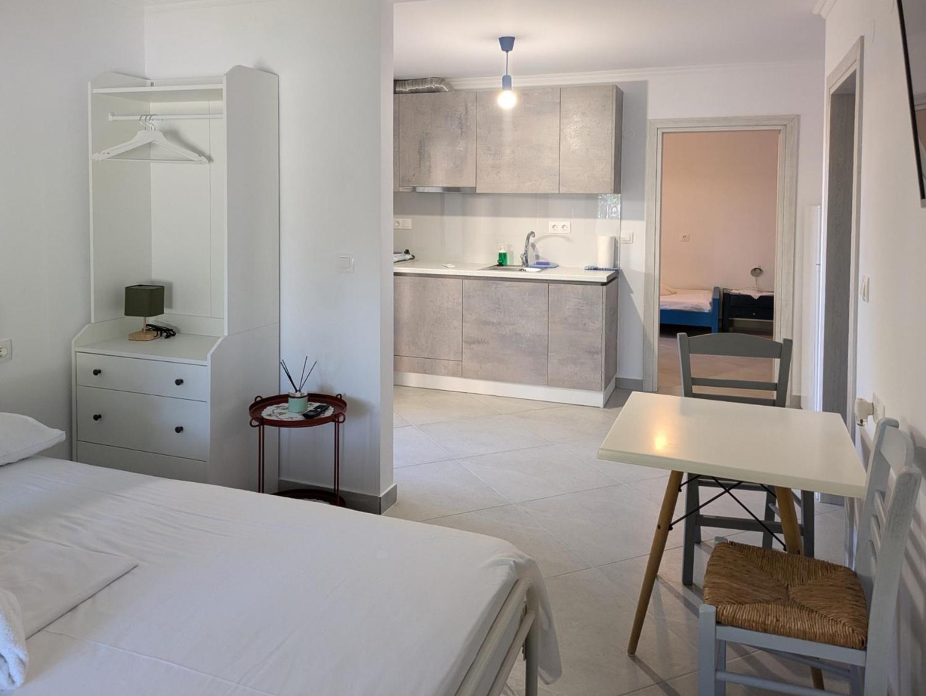 Melina Apartments Nikiti  Exteriér fotografie